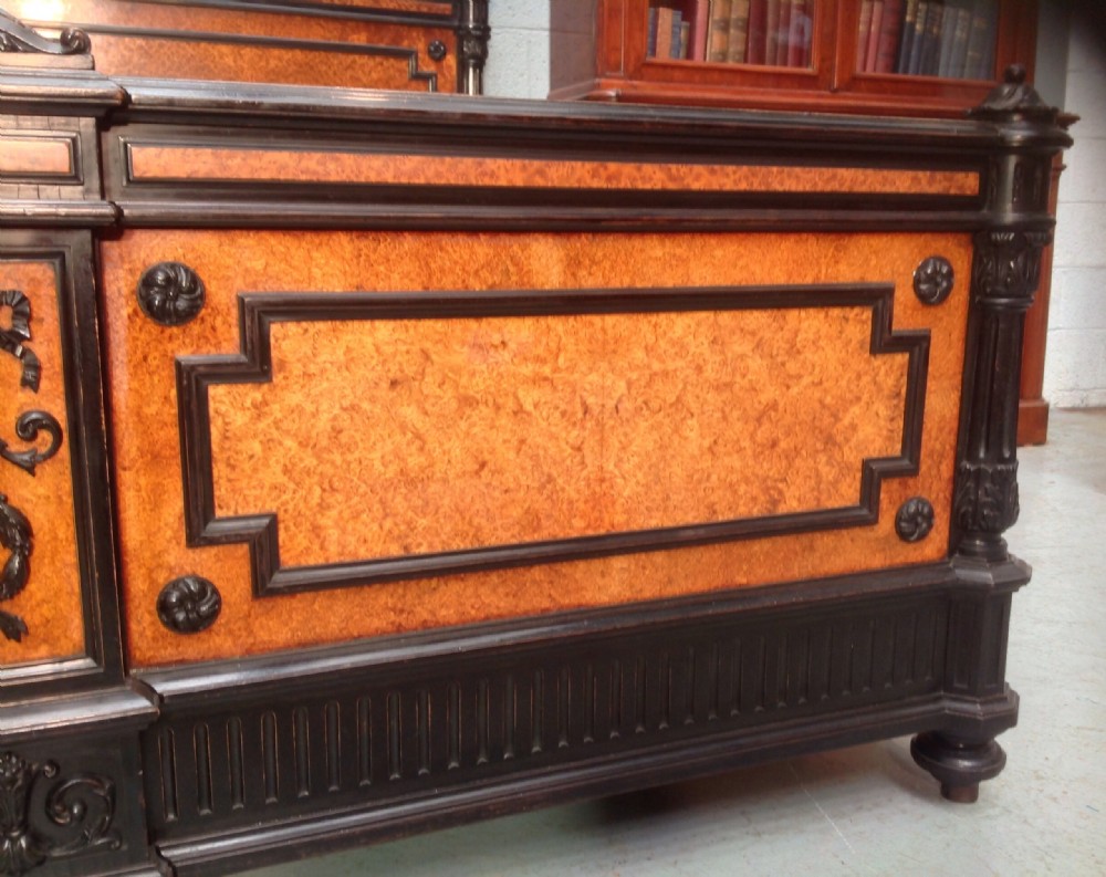 AMAZING OVERSIZED SUPER KINGSIZED FRENCH BED. View VII
