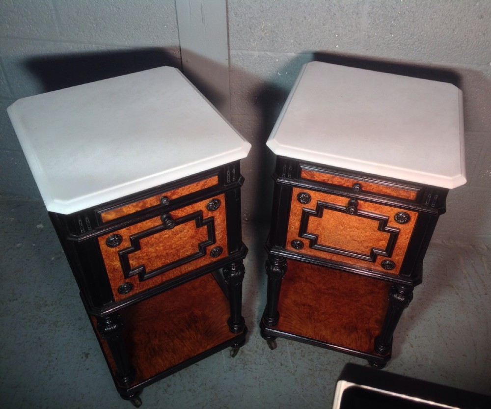 PAIR OF FRENCH AMBOYNA BEDSIDE CABINETS View IV
