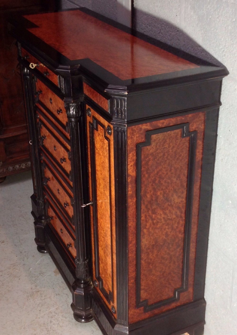 FRENCH CREDENZA IN AMBOYNA AND EBONISED WALNUT View IX