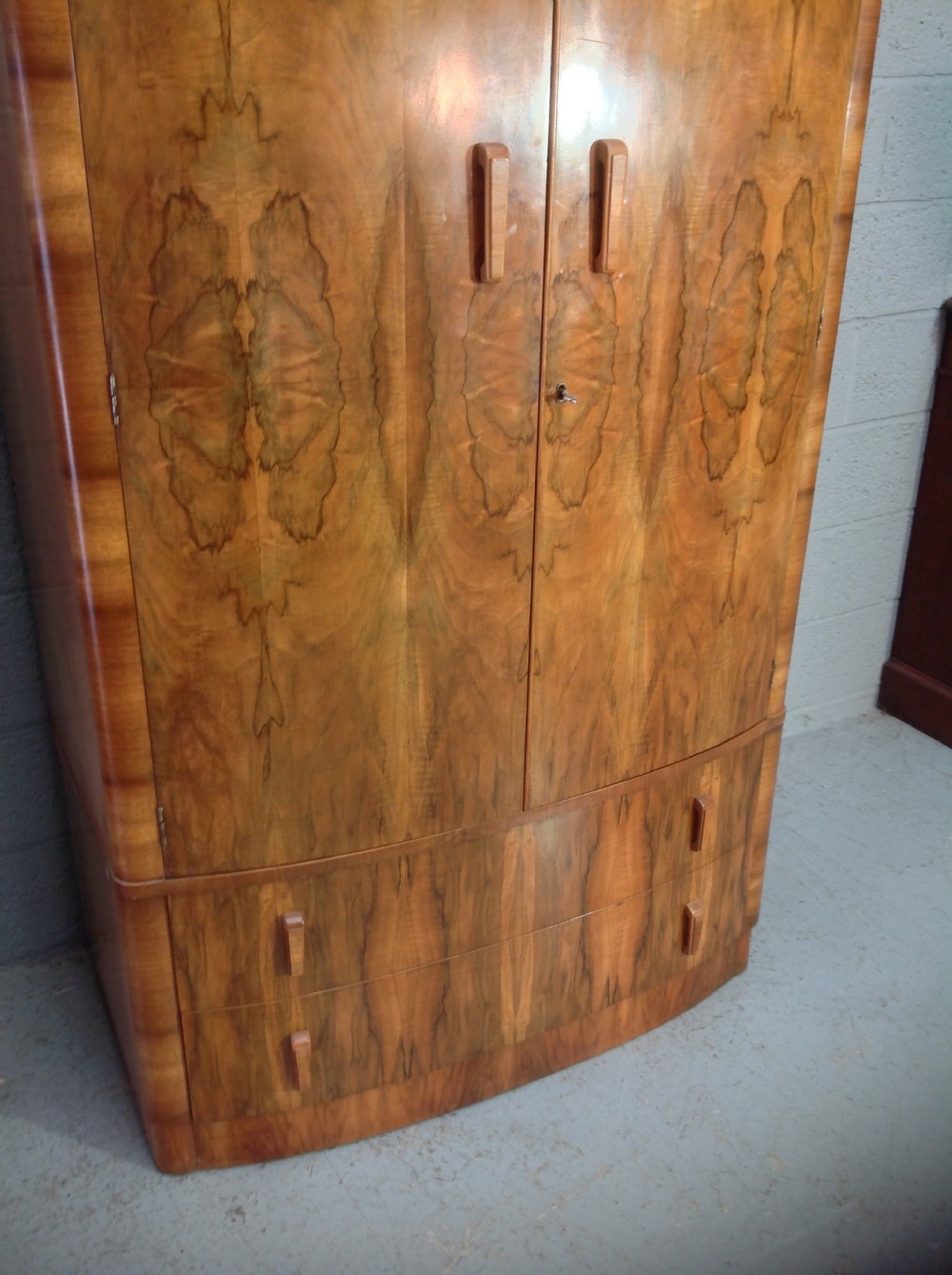 ART DECO WALNUT FITTED WARDROBE  View V