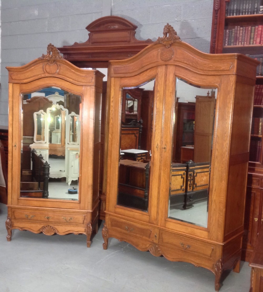 CARVED OAK FRENCH ARMOIRE View VIII