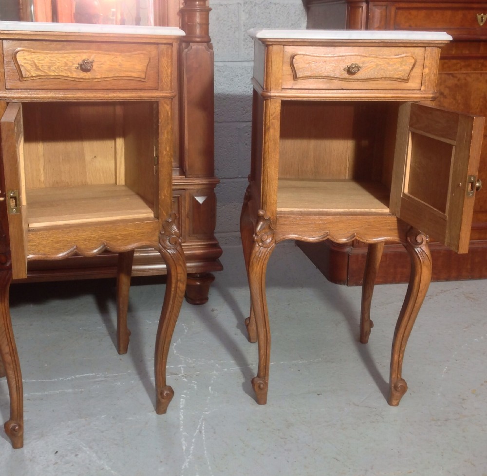 PAIR OF FRENCH OAK BEDSIDE CABINETS View II