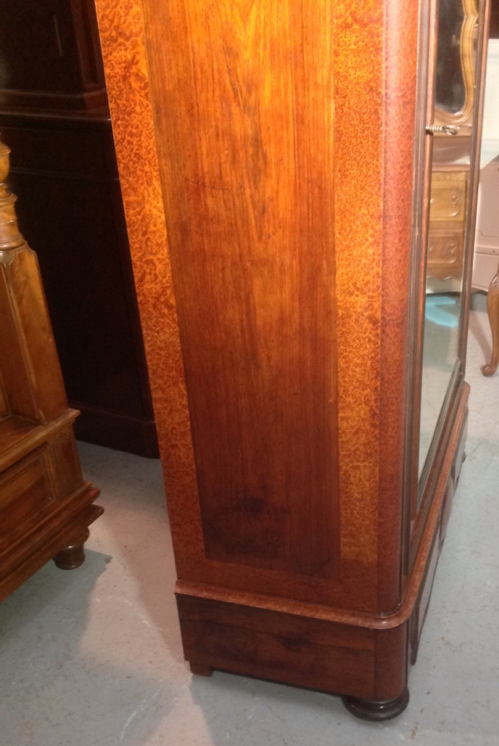 FRENCH AMBOYNA SINGLE ARMOIRE View VII