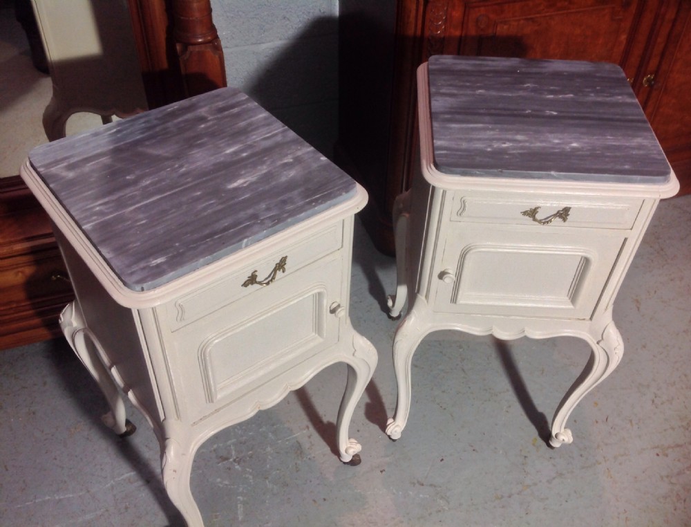PAIR OF PAINTED FRENCH BEDSIDE CABINETS View V