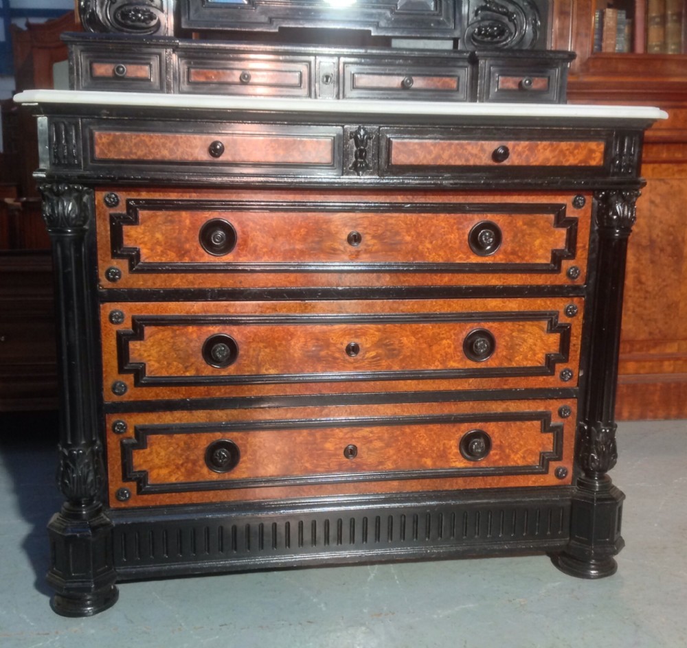 FRENCH AMBOYNA WOOD DRESSING TABLE   View II