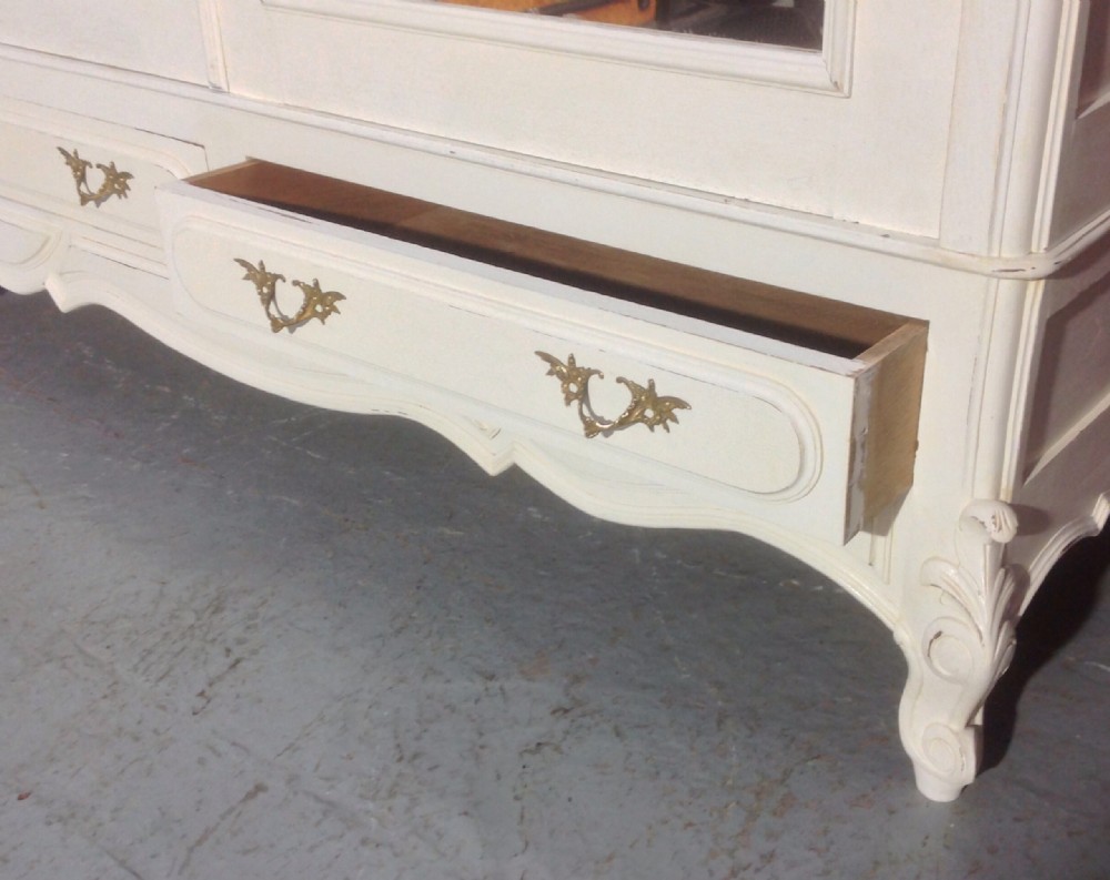 PAINTED FRENCH ARMOIRE View VI