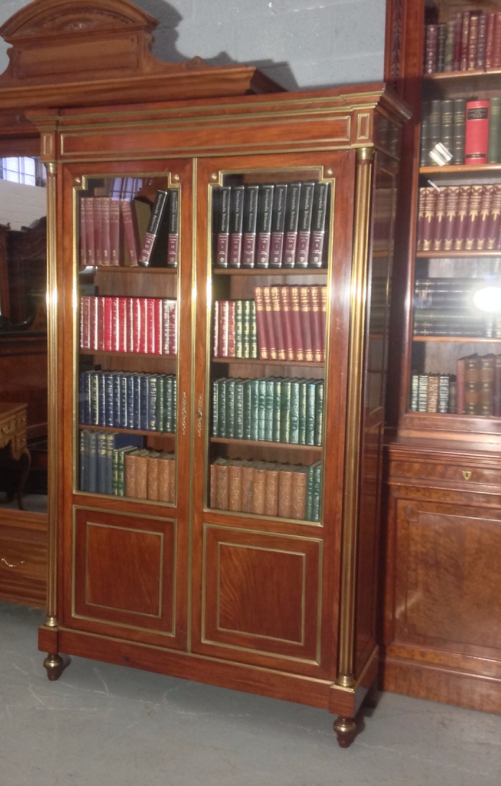 MAHOGANY AND BRASS FRENCH BOOKCASE View XV