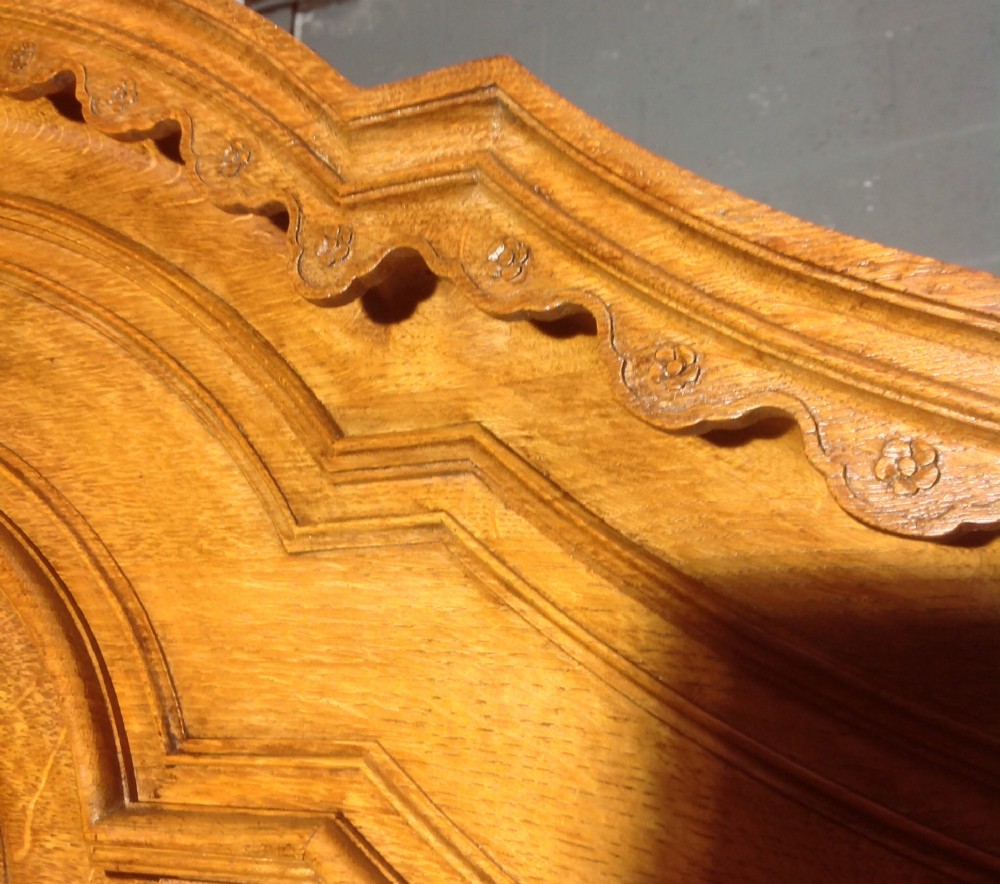 ORNATELY CARVED FRENCH OAK ARMOIRE View VI