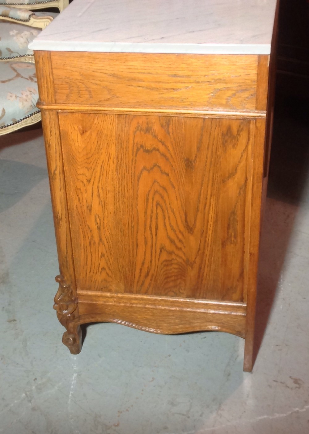 FRENCH OAK COMMODE CHEST View VI
