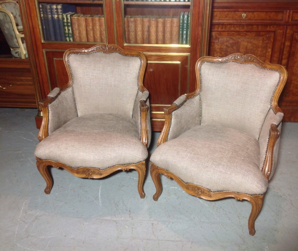 pair of french oak carved armchairs - CATEGORY: ANTIQUE CHAIRS - DATED 1920