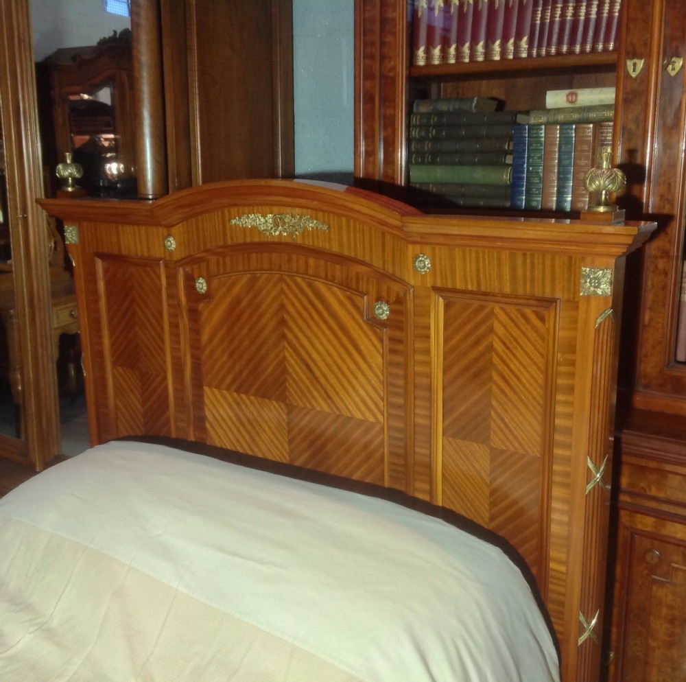 MAHOGANY AND BRASS FRENCH BED View III