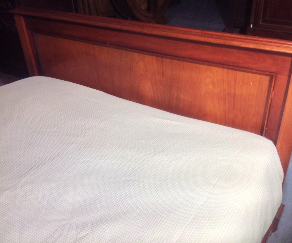 MAHOGANY AND BRASS FRENCH BED View X