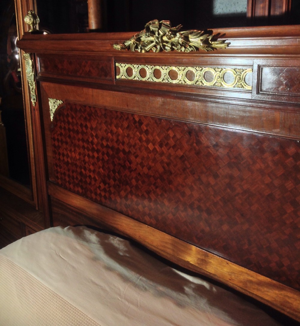 MAHOGANY AND BRASS FRENCH BED View IV