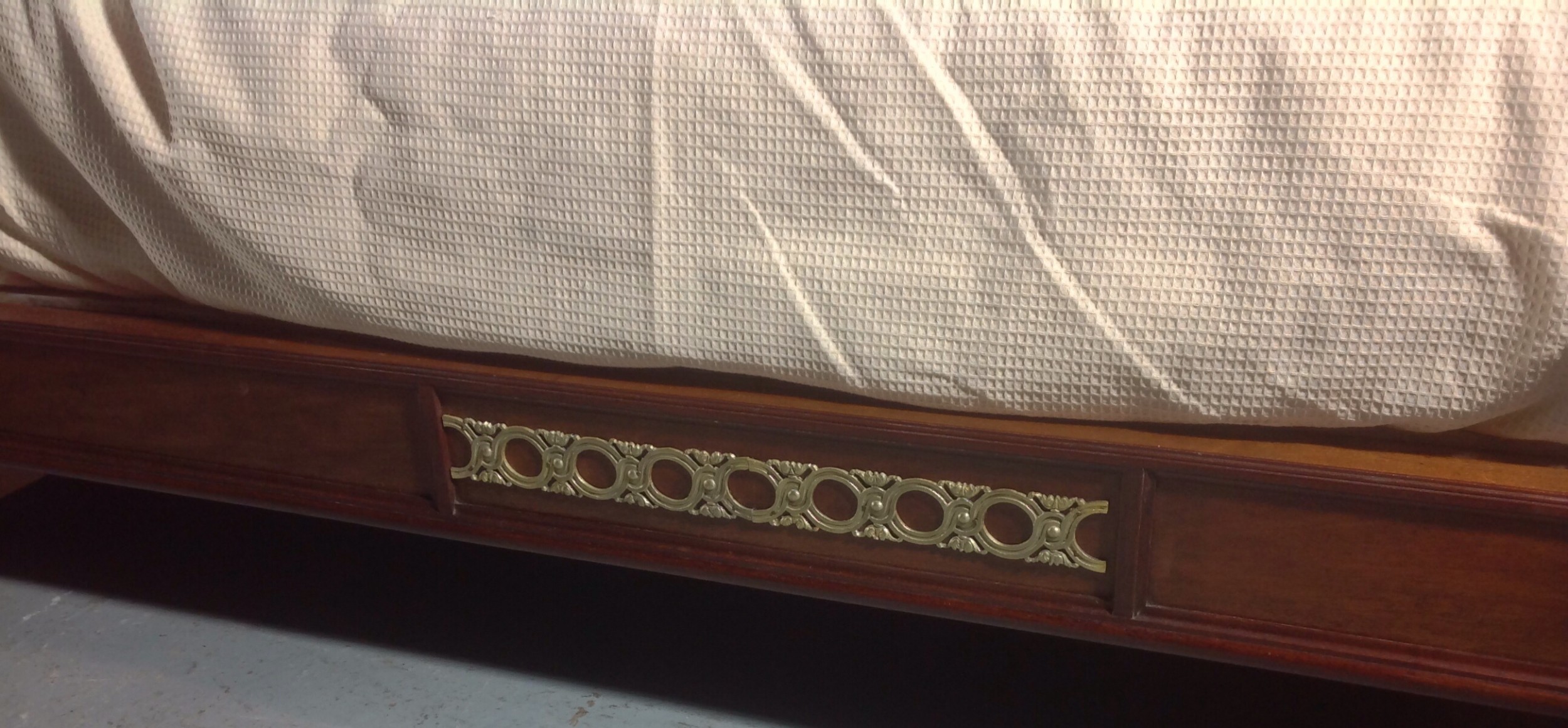 MAHOGANY AND BRASS FRENCH BED View V