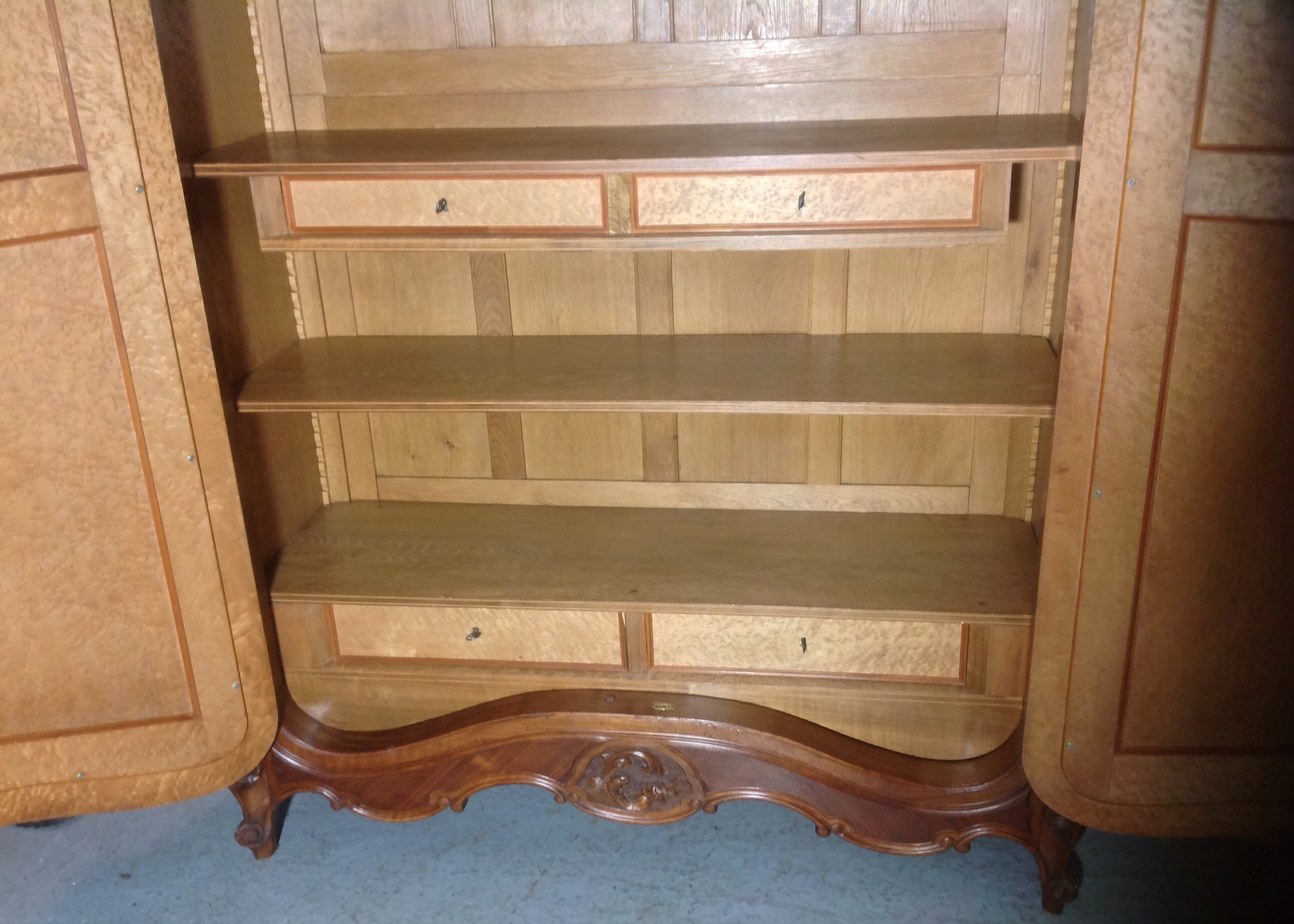 CARVED WALNUT FRENCH ARMOIRE View VIII