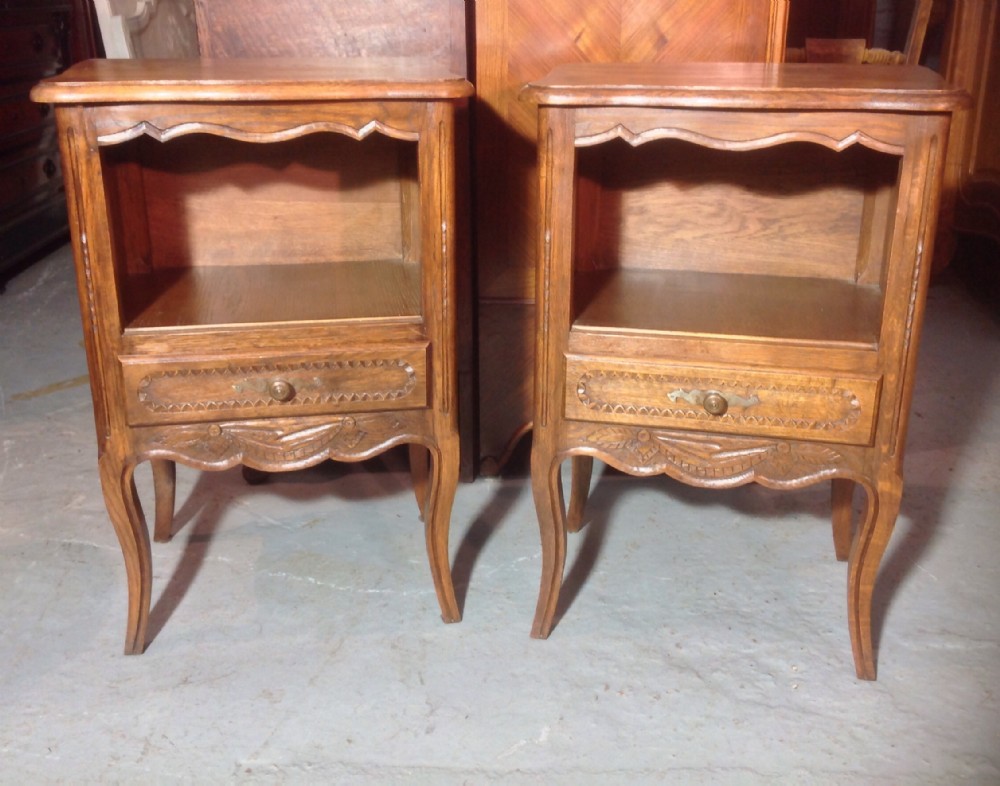 carved oak pair of french bedside cabinets - CATEGORY: ANTIQUE CABINETS - DATED 1920