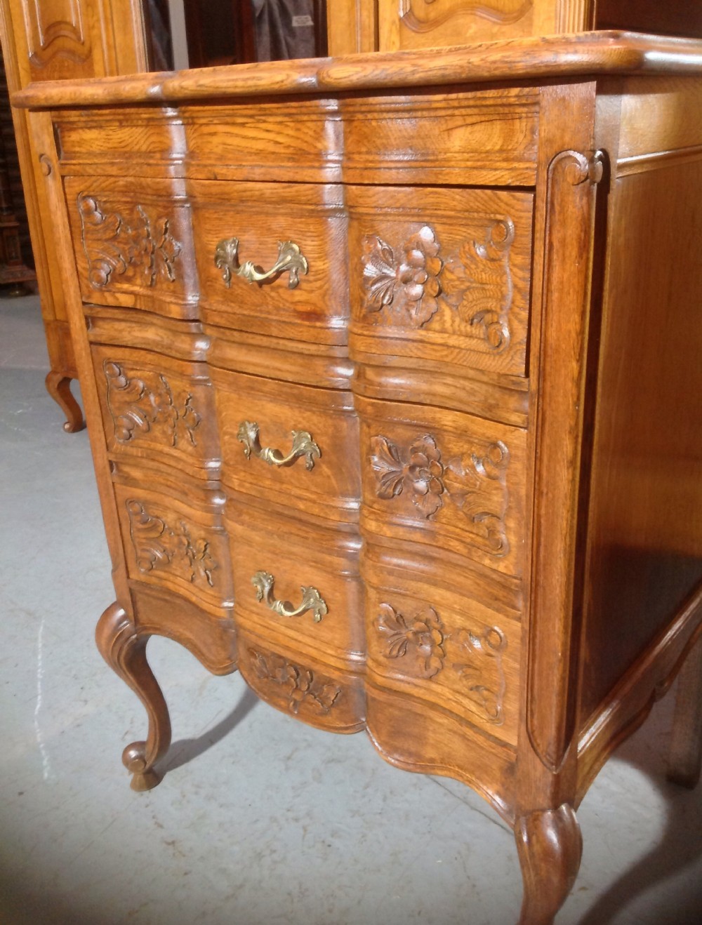 CARVED OAK FRENCH CHEST View II