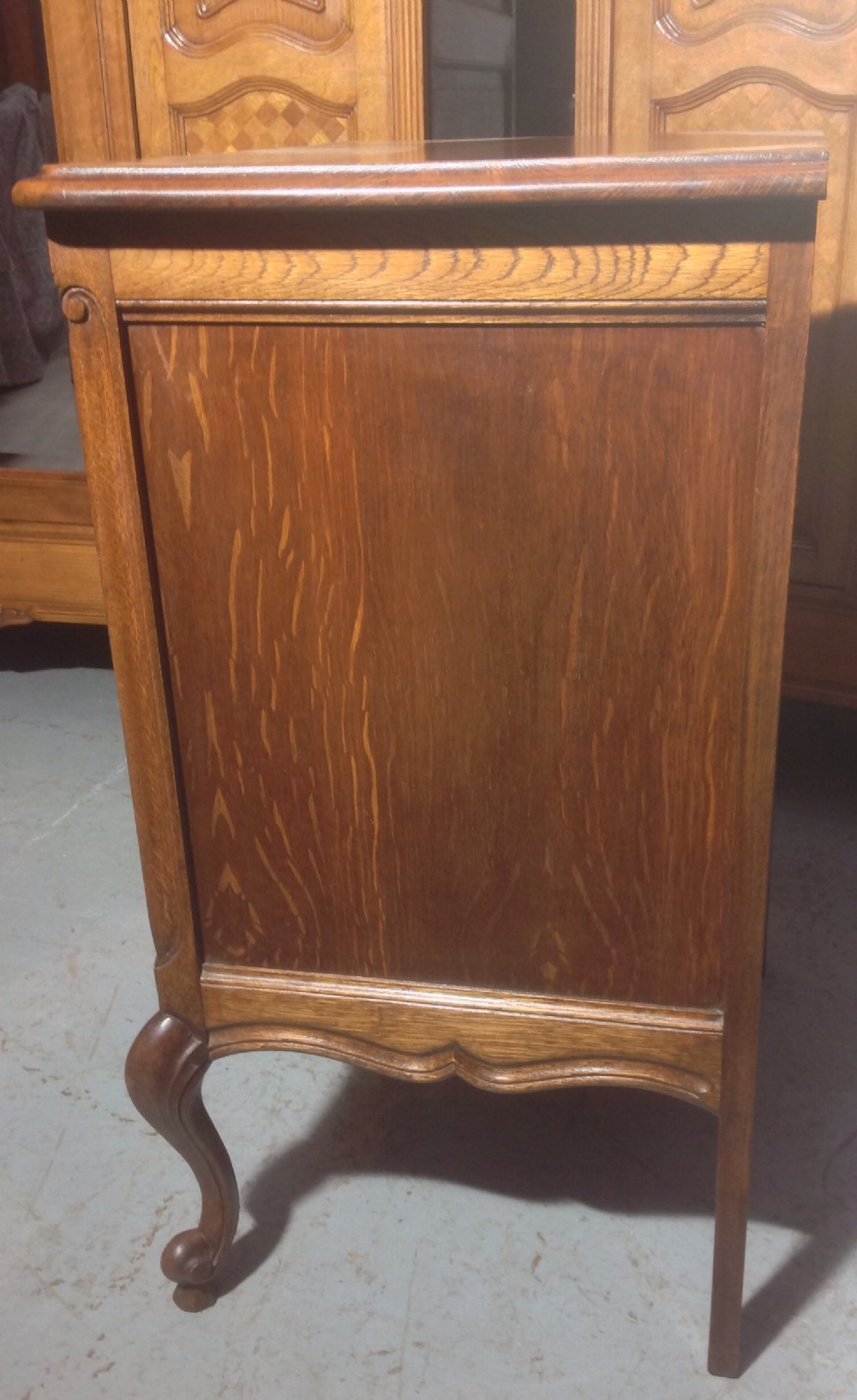 CARVED OAK FRENCH CHEST View VII