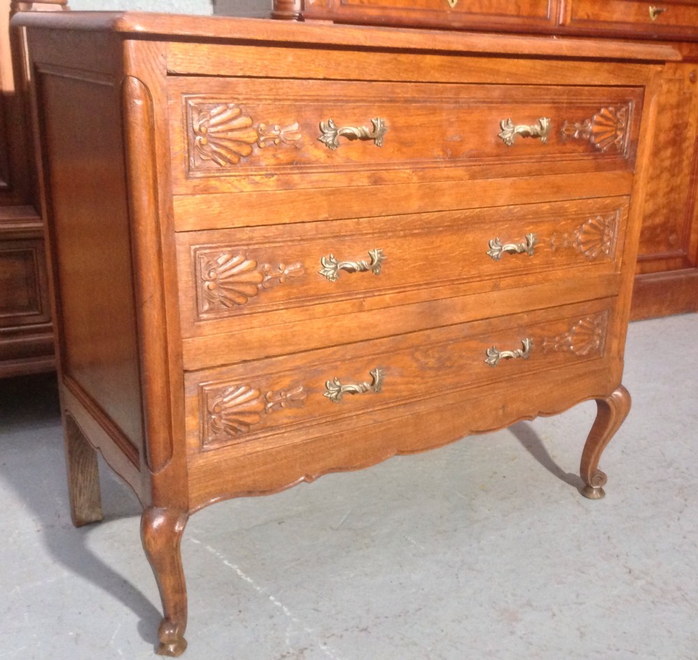 CARVED OAK FRENCH CHEST View III