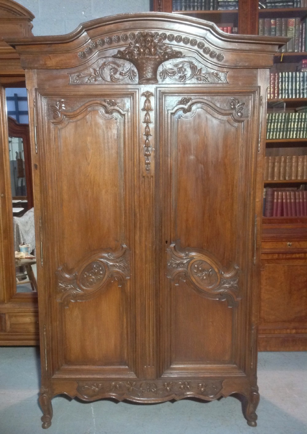 CARVED OAK FRENCH ARMOIRE  View XI