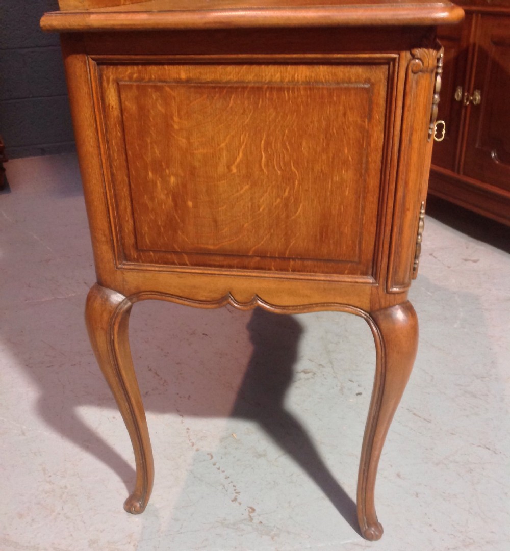 FRENCH OAK DRESSING TABLE View VIII