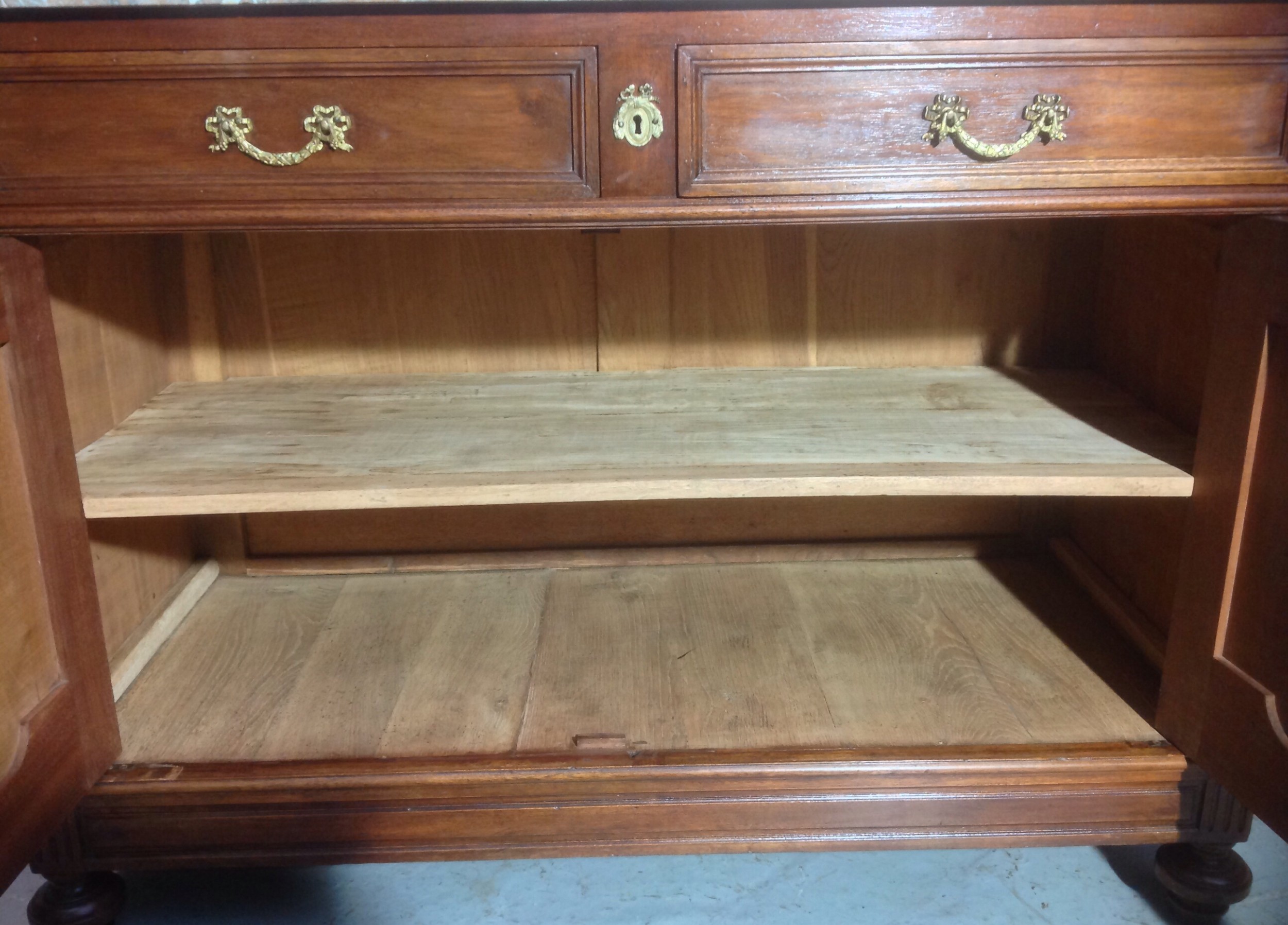 FRENCH MAHOGANY ARTS AND CRAFTS WASHSTAND  View IX