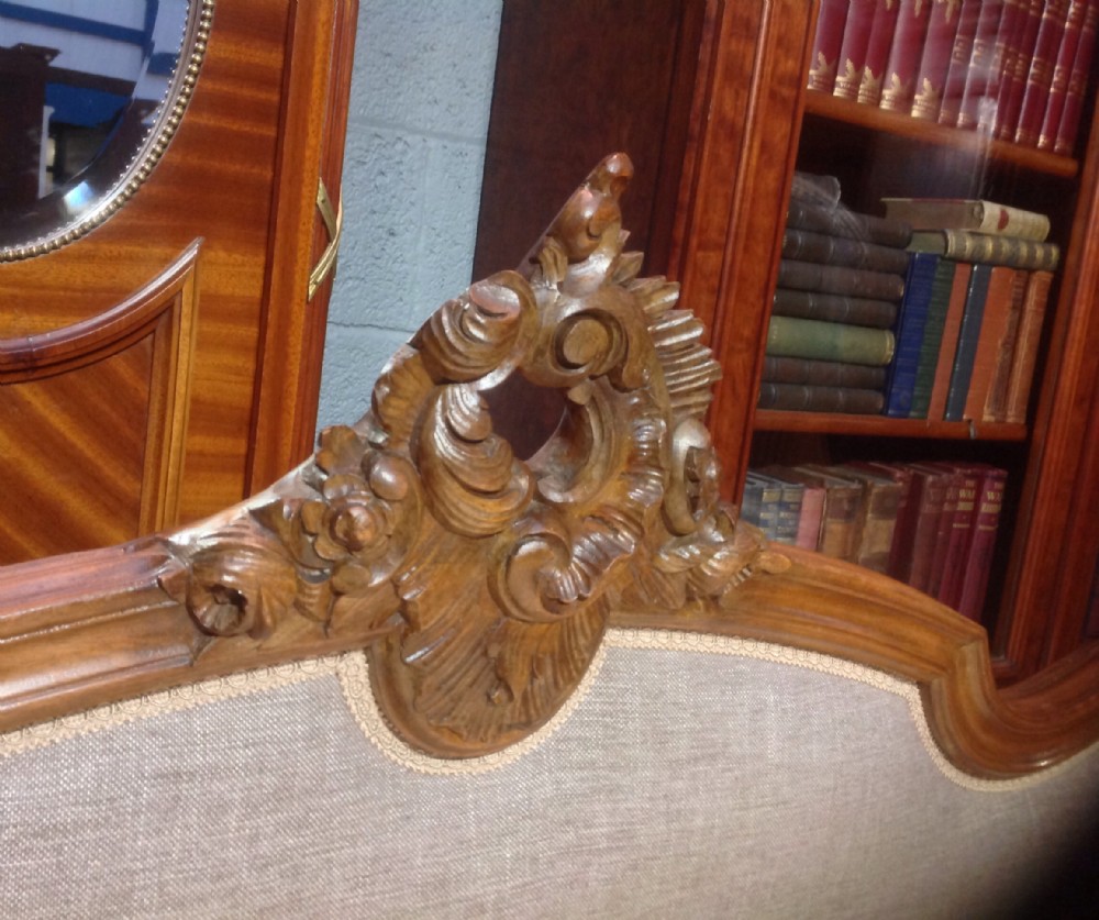CARVED WALNUT FRENCH BED View VIII