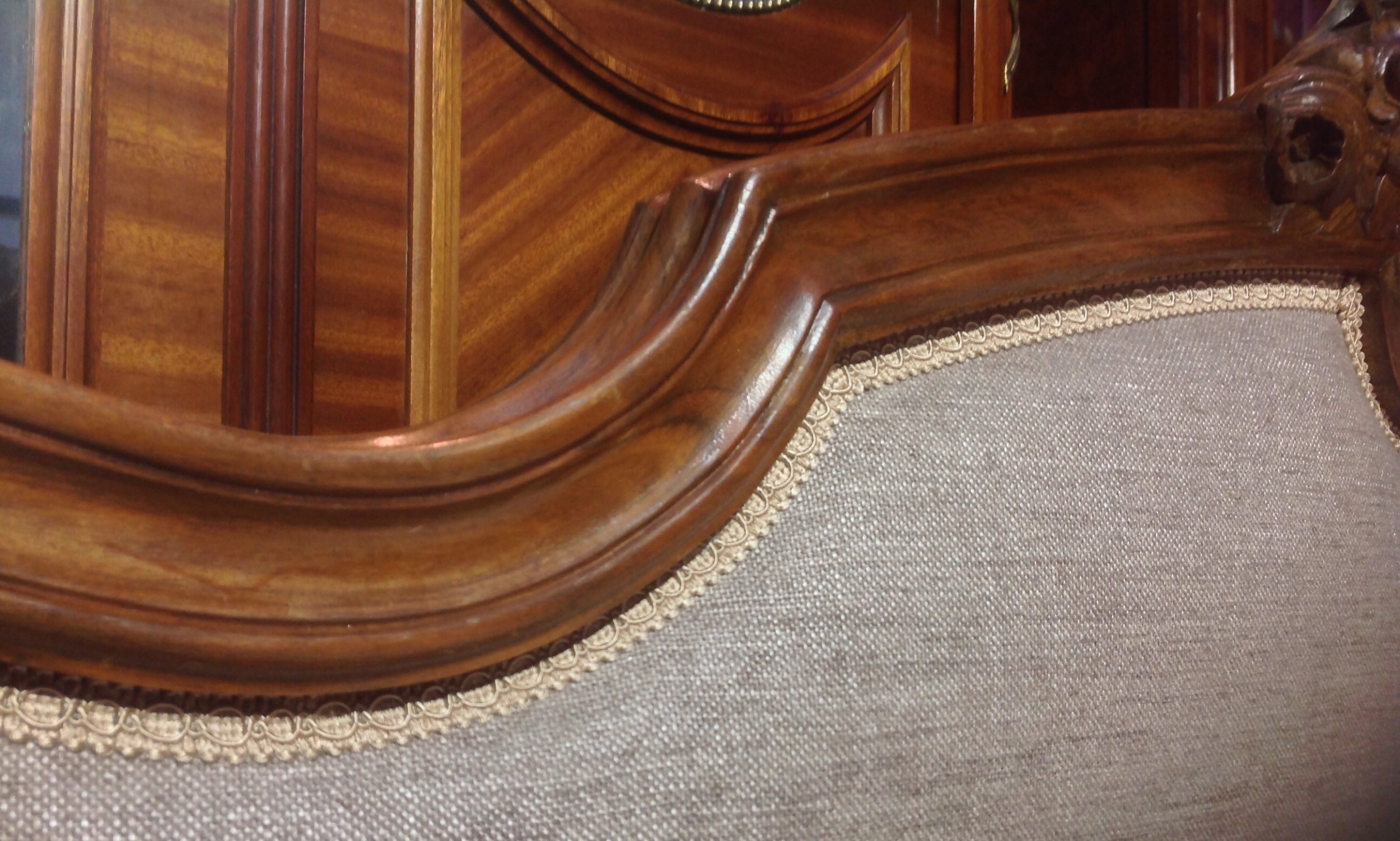 CARVED WALNUT FRENCH BED View IX