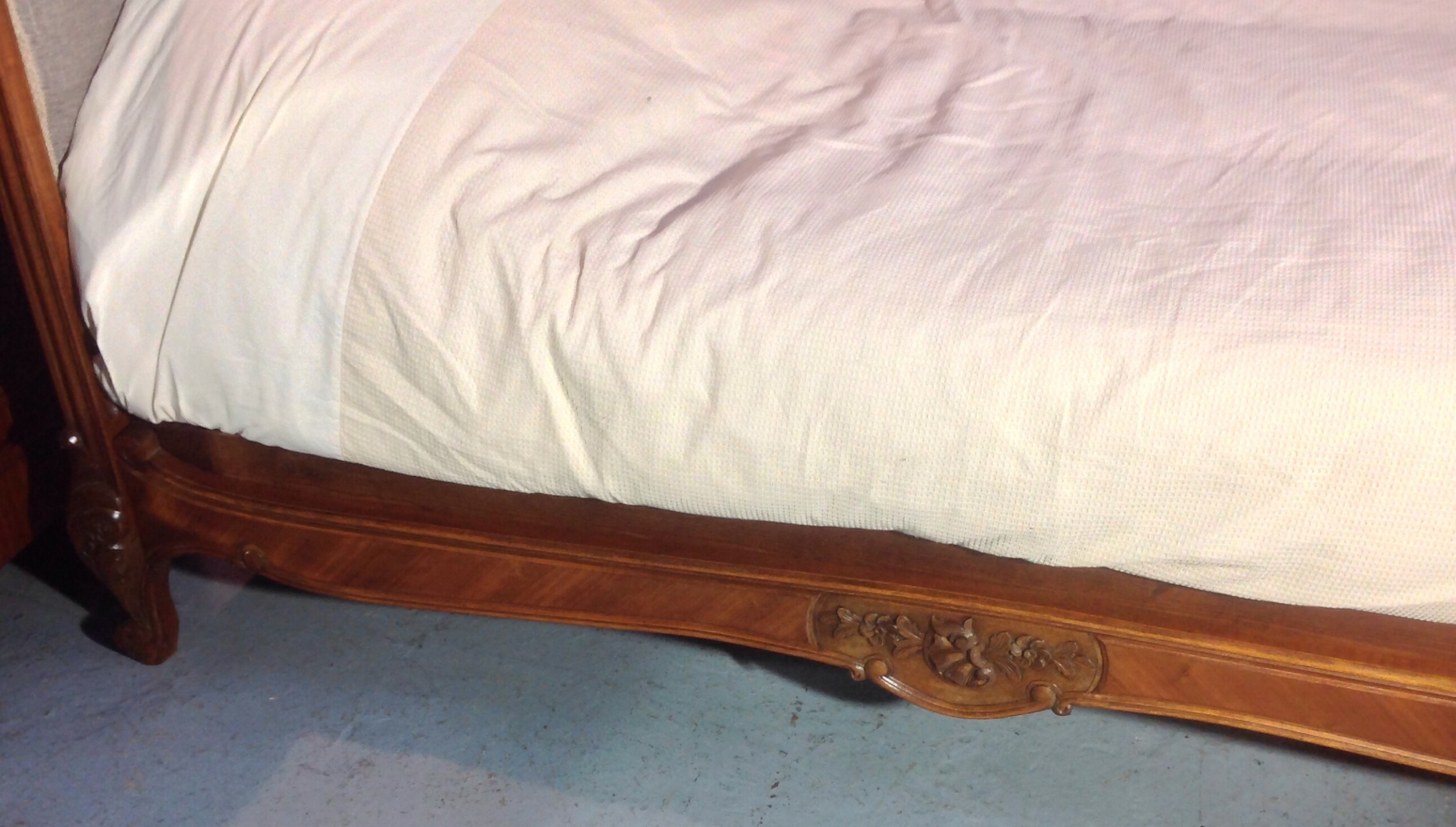 CARVED WALNUT FRENCH BED View XI