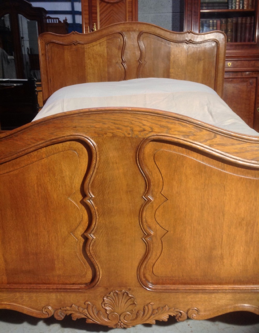 CARVED OAK FRENCH BED View II