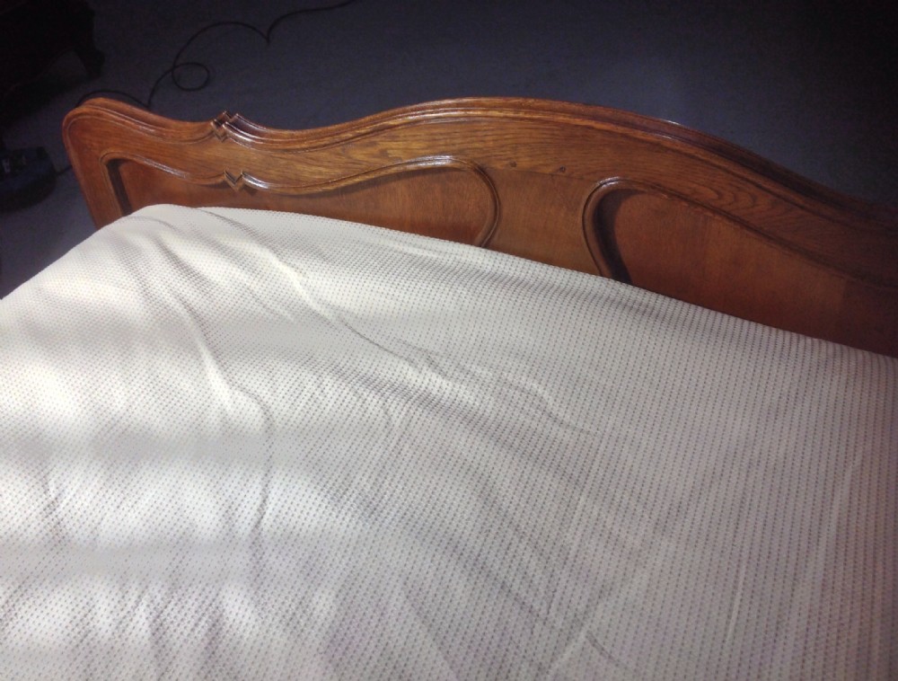 CARVED OAK FRENCH BED View IV