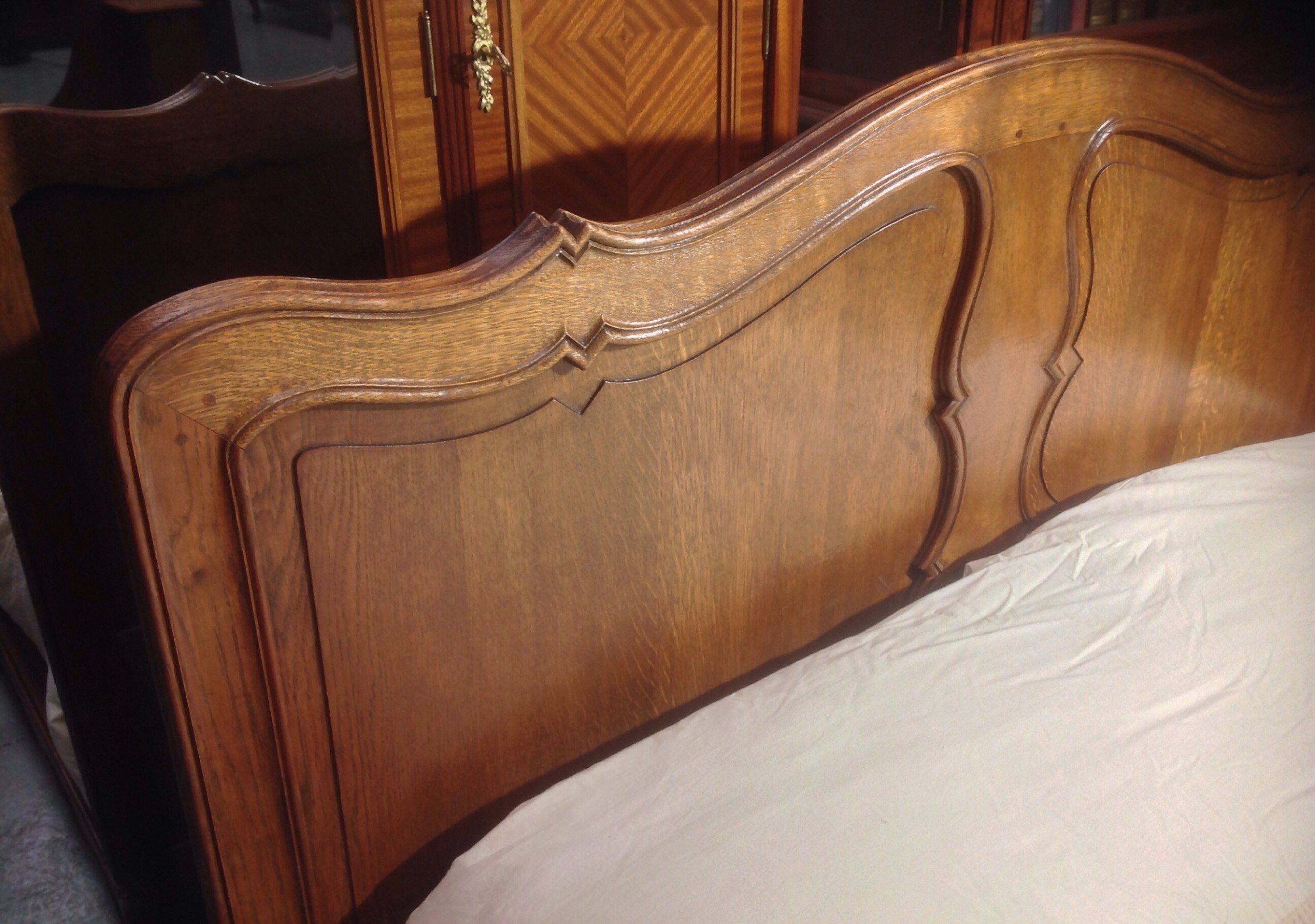 CARVED OAK FRENCH BED View V