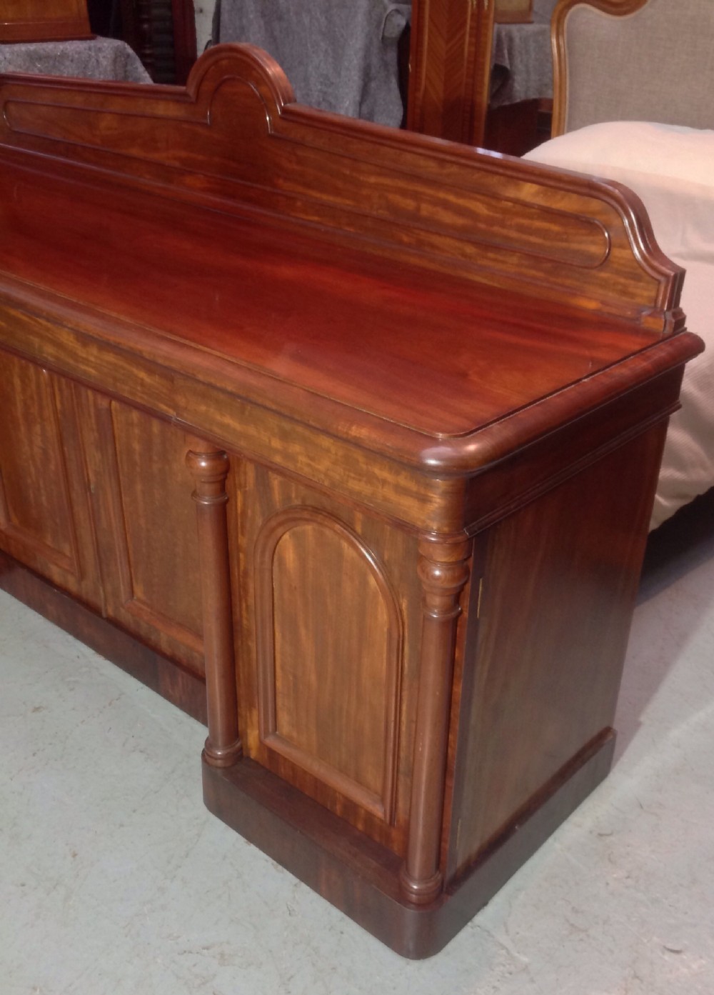 MAHOGANY VICTORIAN SIDEBOARD View V