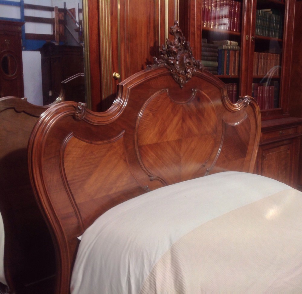 CARVED WALNUT FRENCH LOUIS XV BED View X