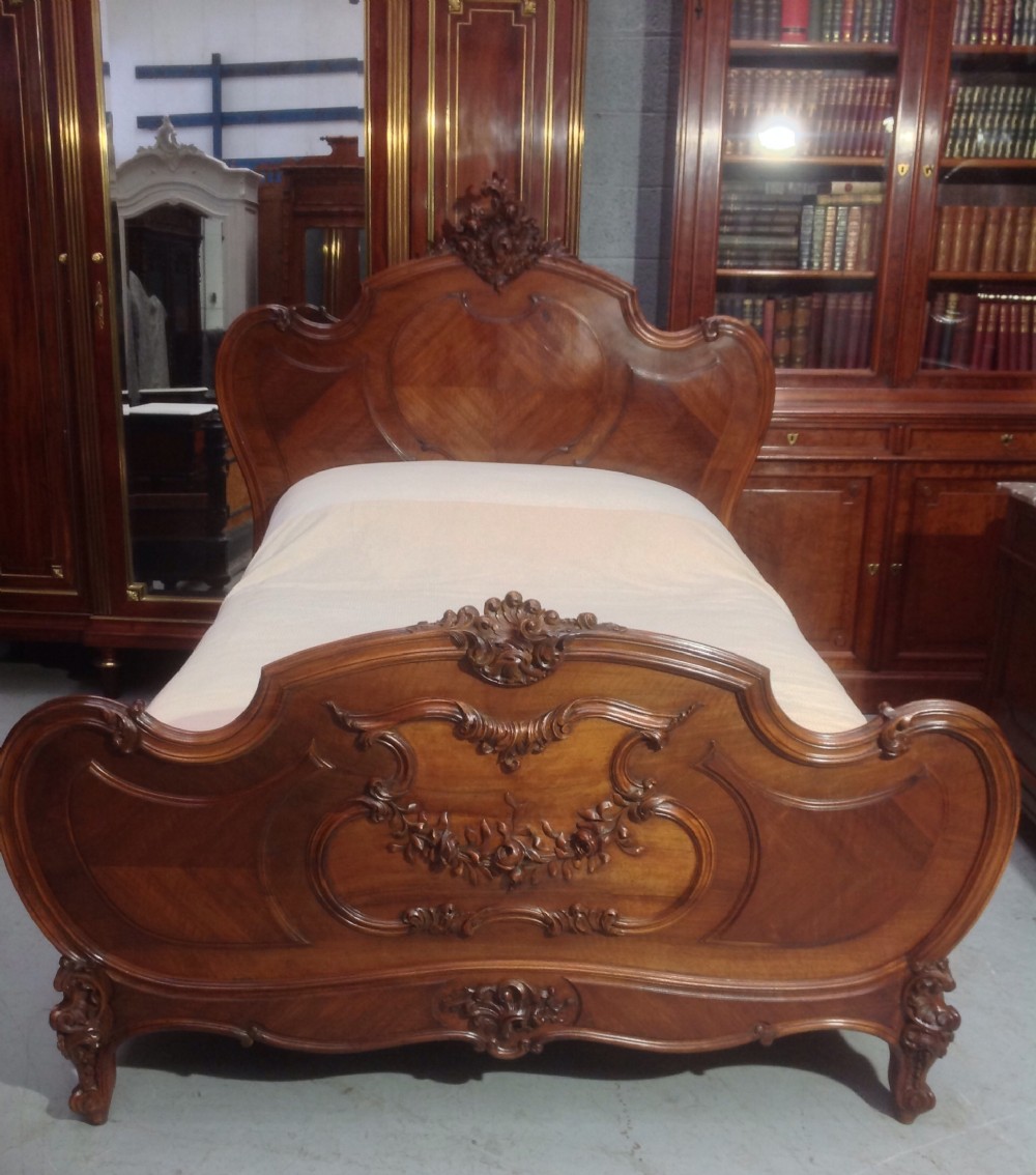 CARVED WALNUT FRENCH LOUIS XV BED View XII