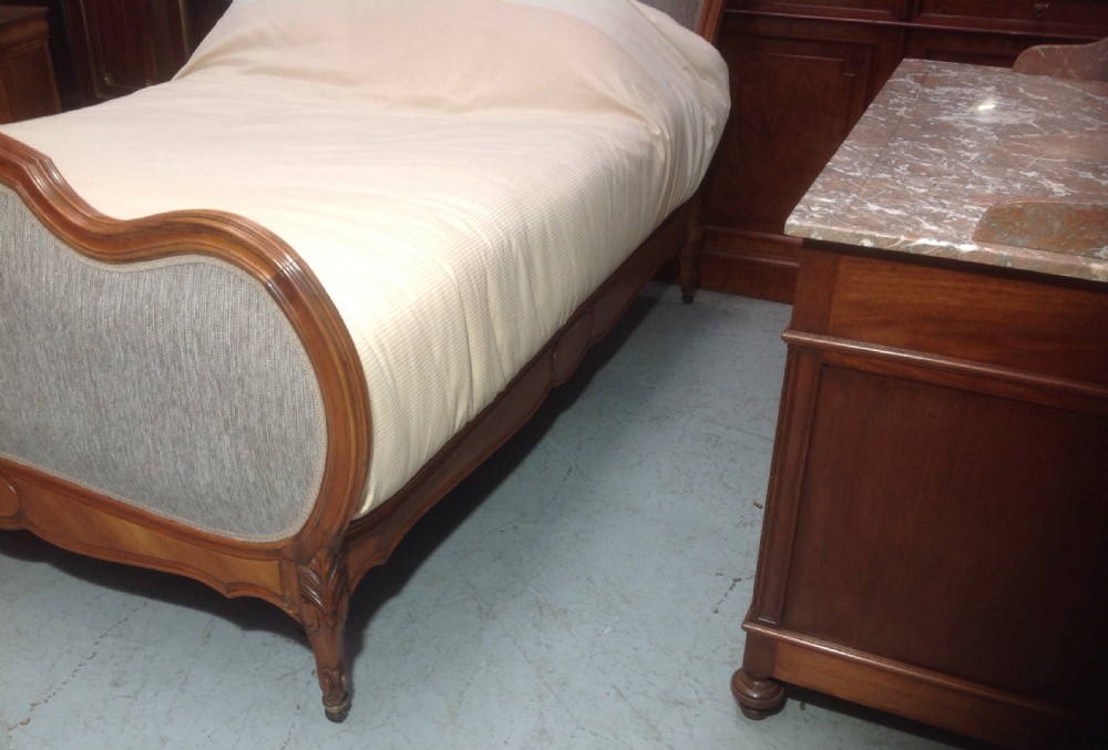 CARVED WALNUT UPHOLSTERED FRENCH BED View V