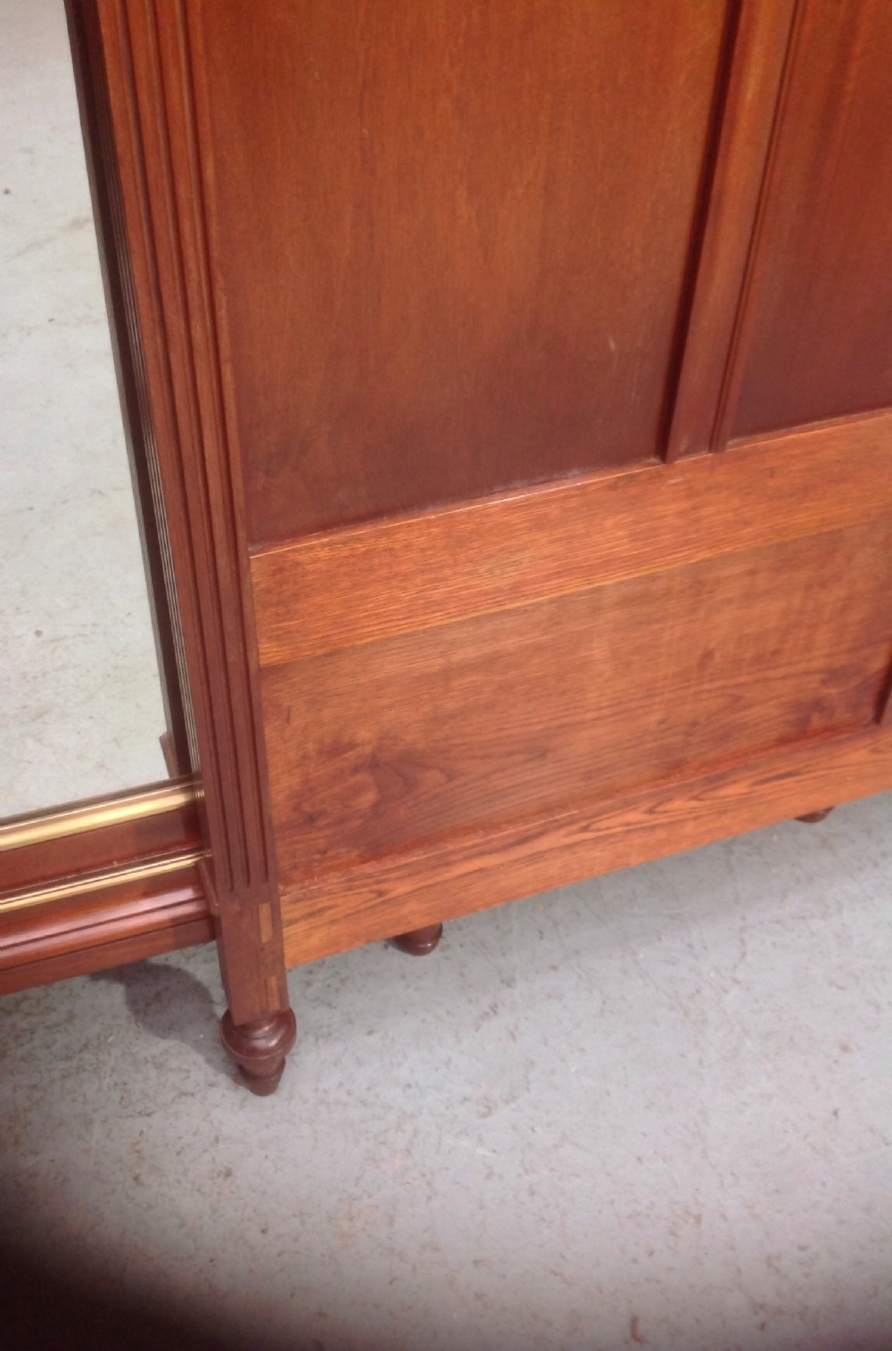 FRENCH MAHOGANY HEADBOARD View III