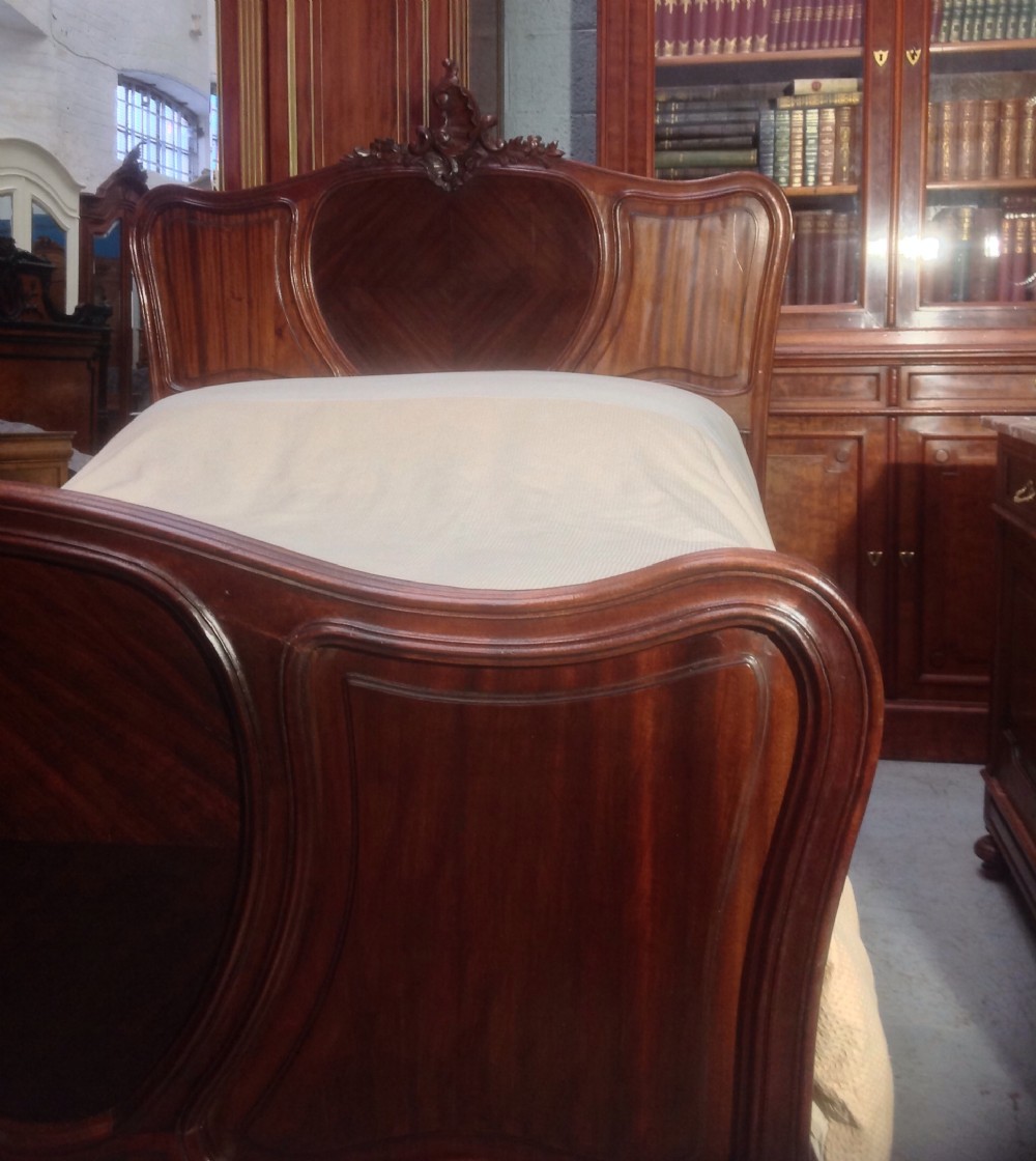 FRENCH MAHOGANY CARVED BED View III