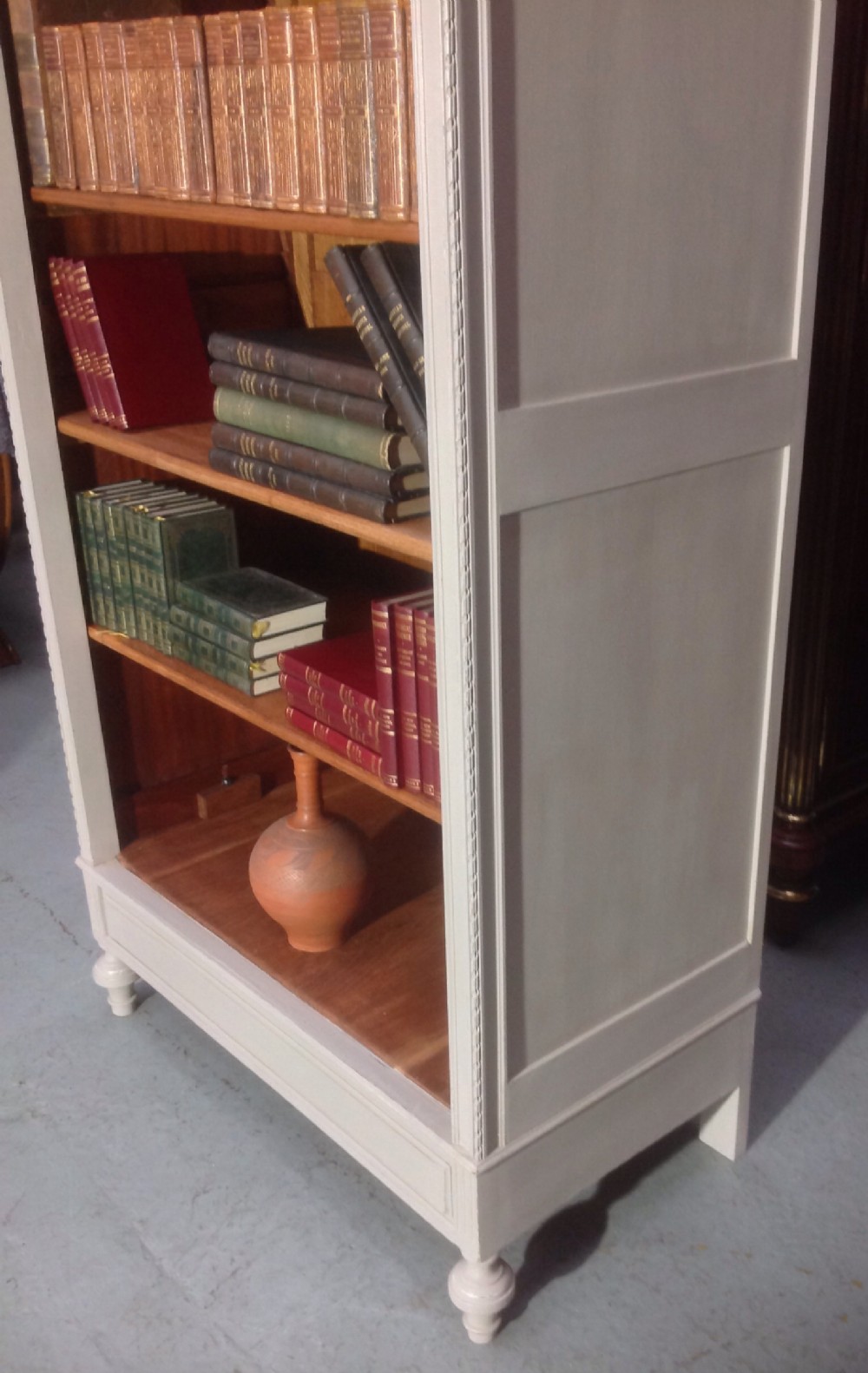 PAINTED FRENCH  BOOKCASE View IV