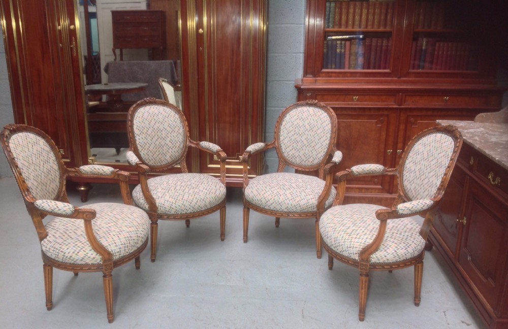 SET OF 4 WALNUT FRENCH ARMCHAIRS
