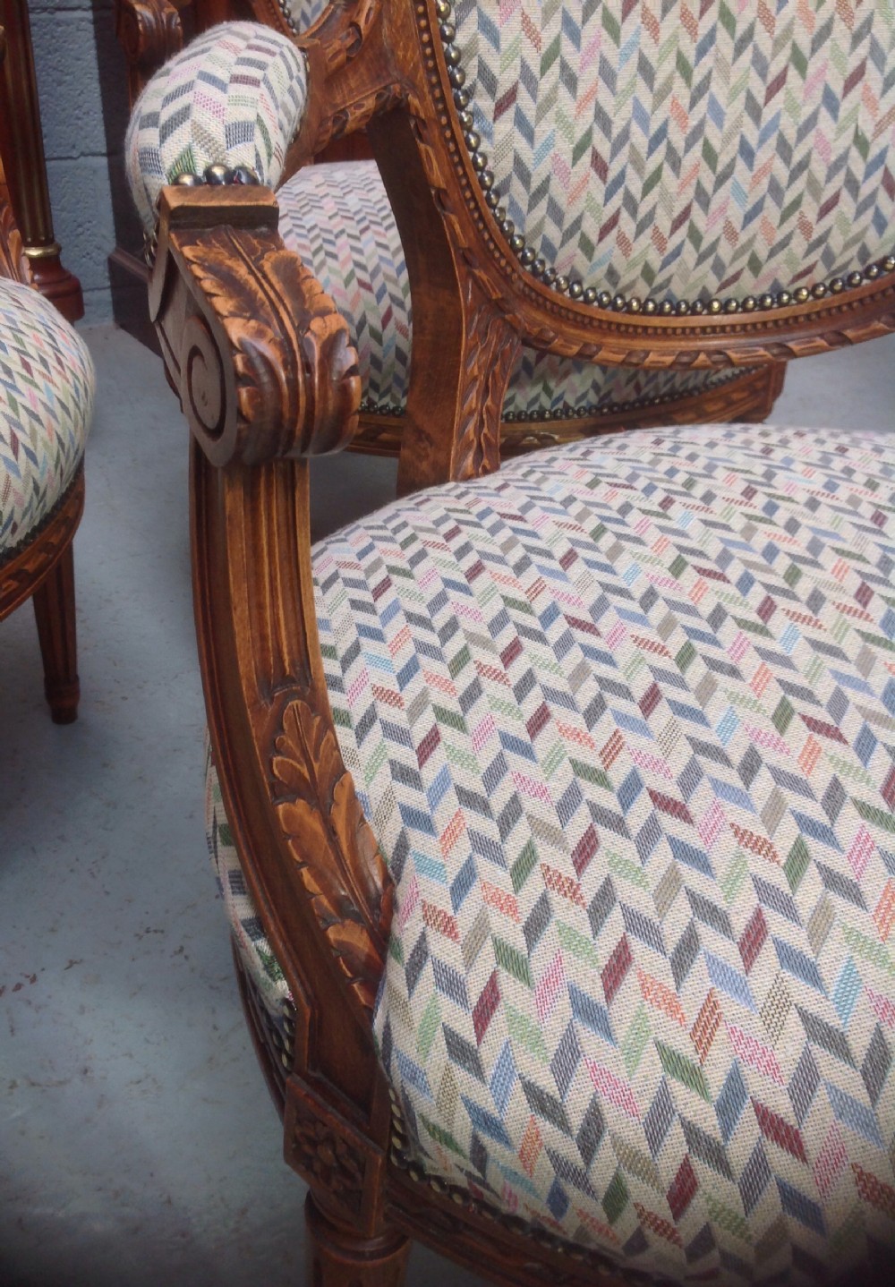 SET OF 4 WALNUT FRENCH ARMCHAIRS View XI