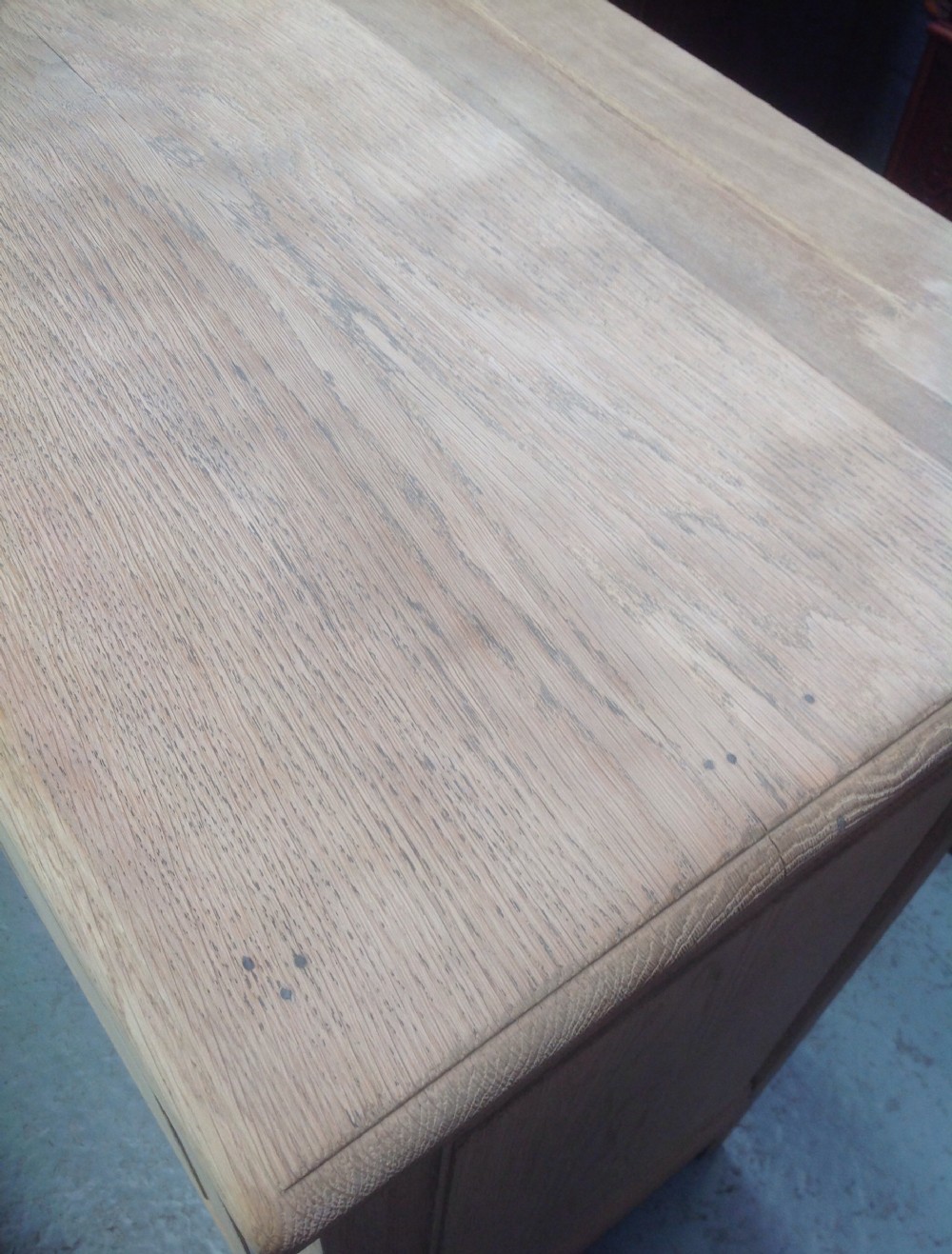 STRIPPED OAK FRENCK SIDEBOARD View VI