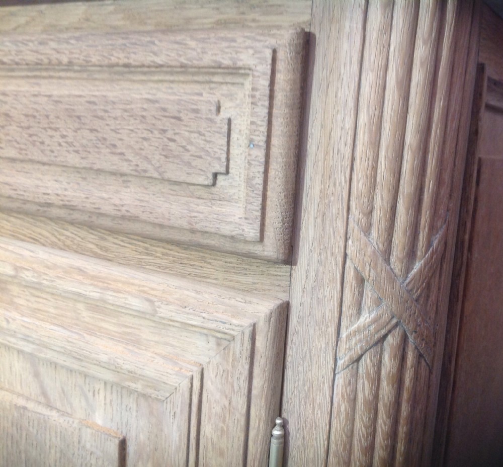 FRENCH STRIPPED  OAK WASHSTAND View VII