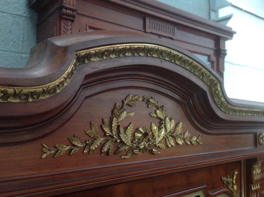 FRENCH MAHOGANY AND BRASS BOOKCASE View XIII
