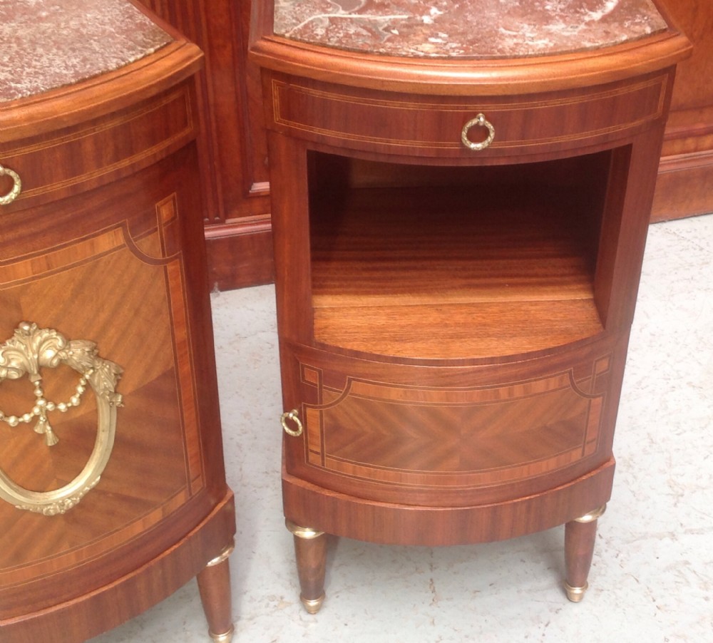 PAIR OF FRENCH ART DECO BEDSIDE CABINETS View III