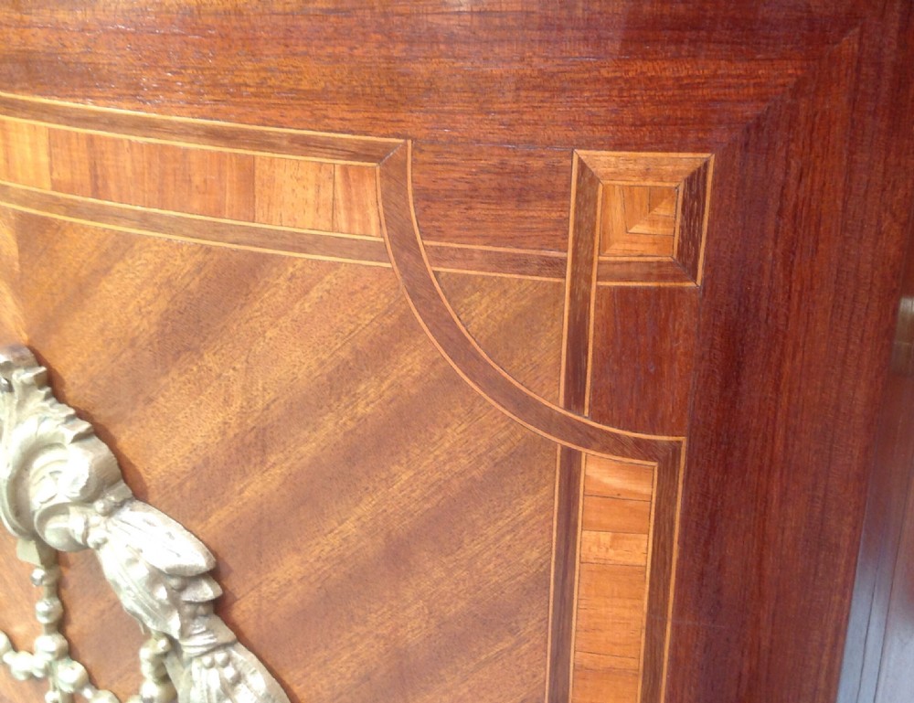 PAIR OF FRENCH ART DECO BEDSIDE CABINETS View XIII