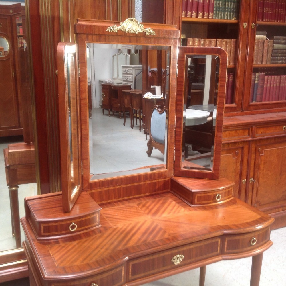 FRENCH ART DECO MAHOGANY DRESSING TABLE View IX