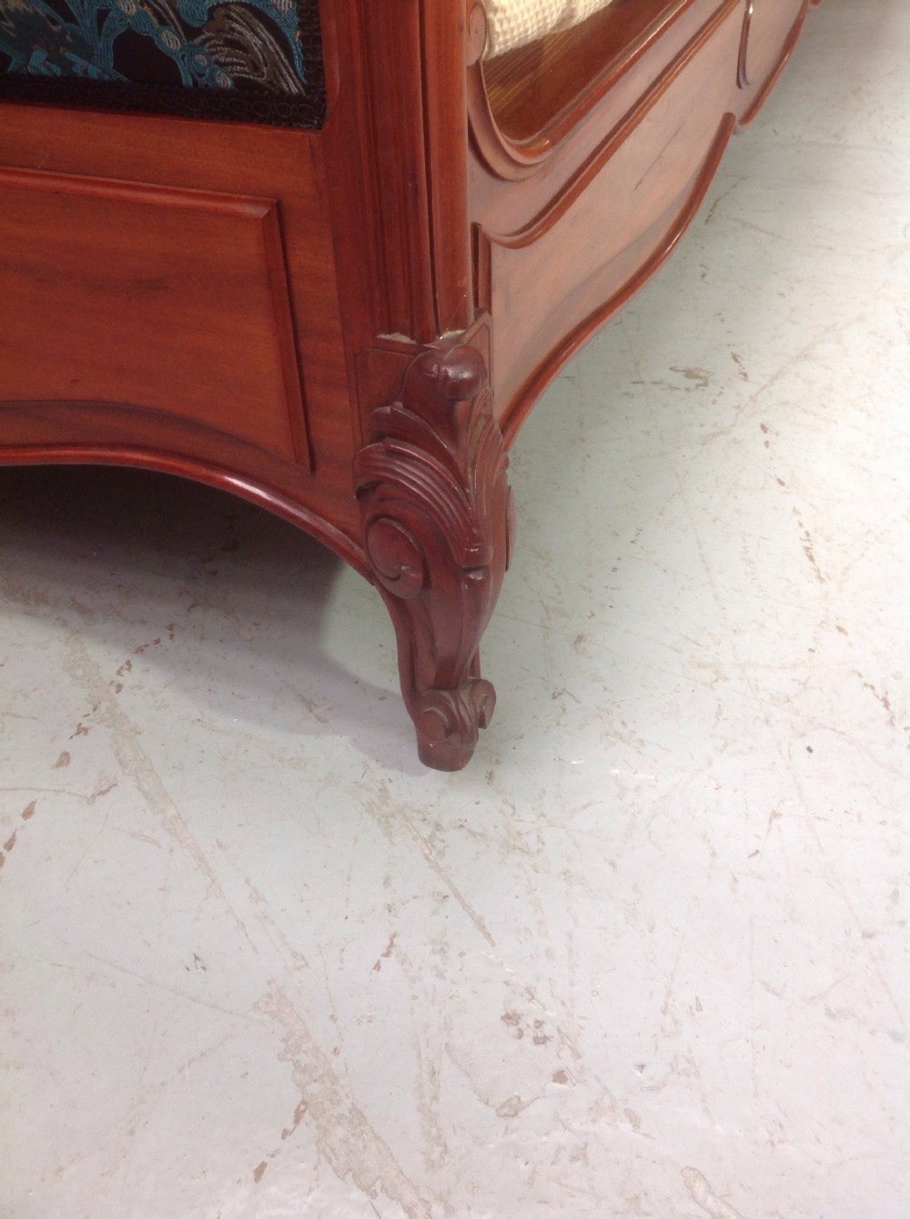 MAHOGANY FRENCH UPHOLSTERED BED View IV
