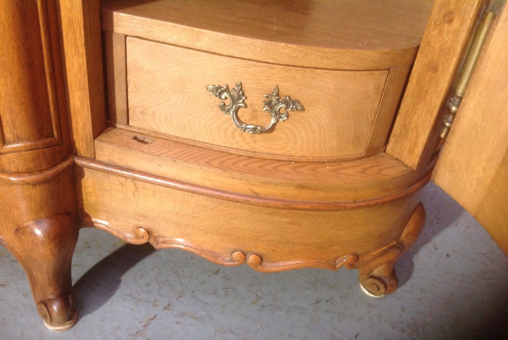 BREAKFRONT OAK FRENCH ARMOIRE View VI