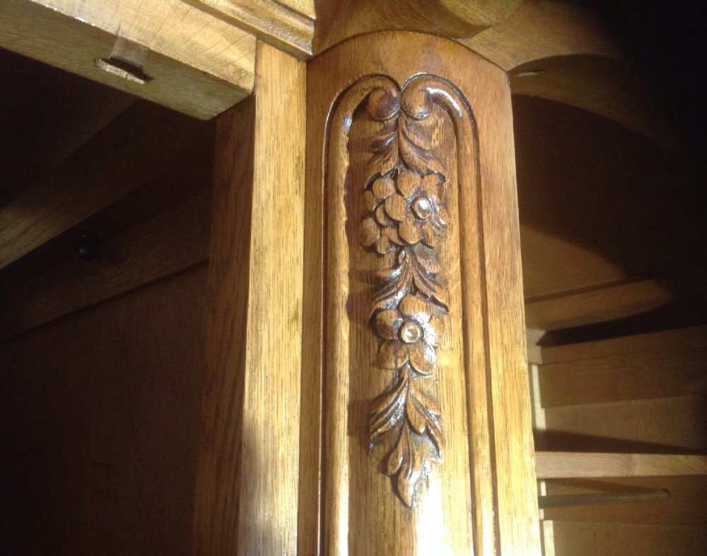 BREAKFRONT OAK FRENCH ARMOIRE View XIII
